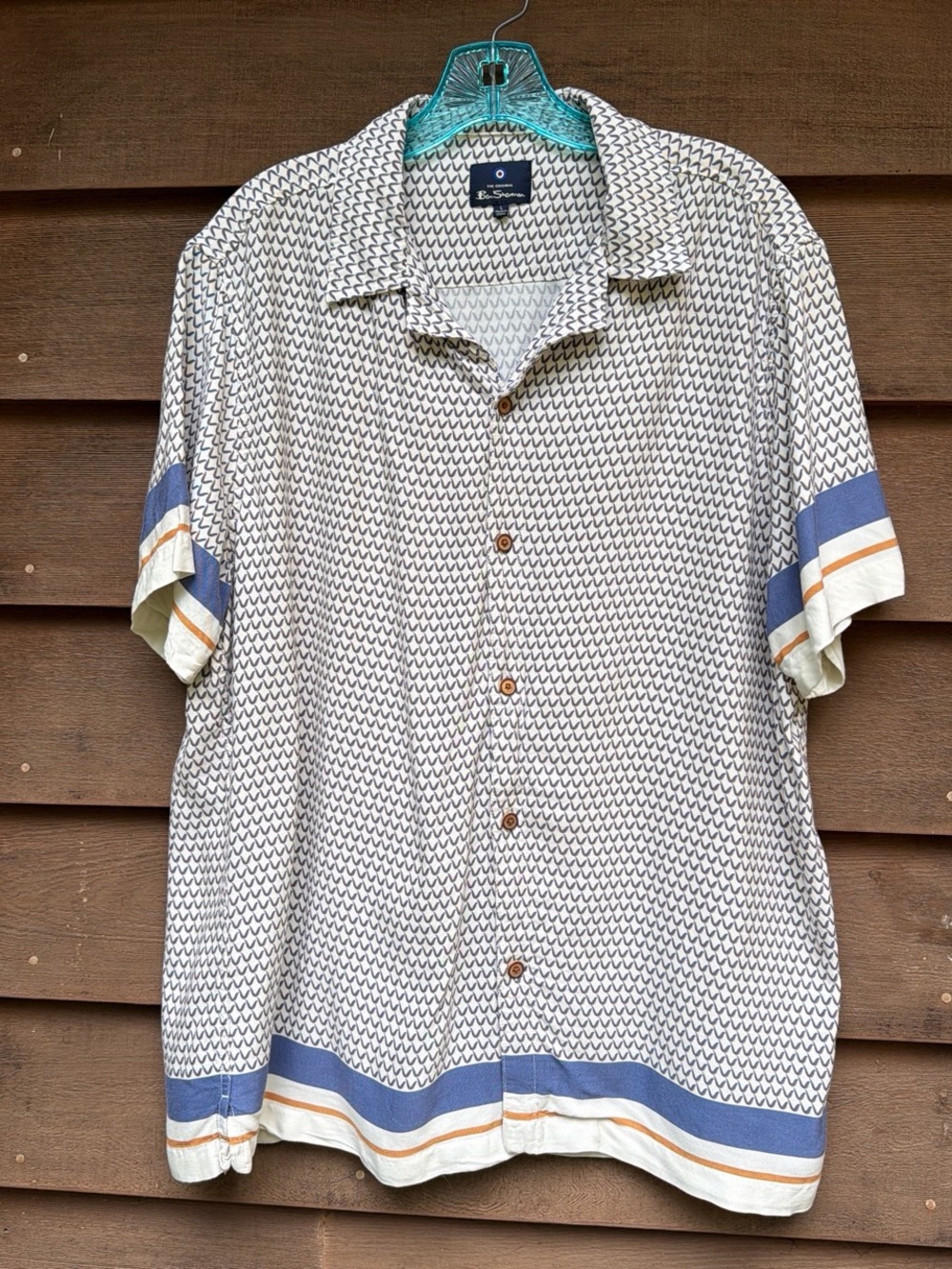 Ben Sherman Geo Border Print Shirt in Blue L